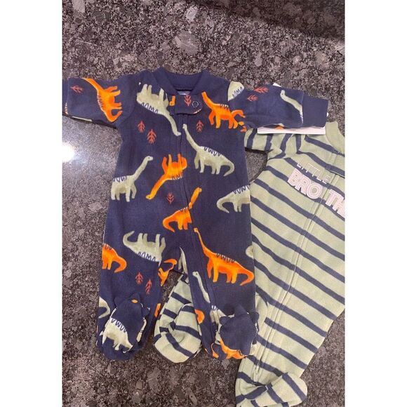 Carter's Child of Mine Baby Pajamas Preemie Size 0M Lot of 2 - Picture 2 of 4